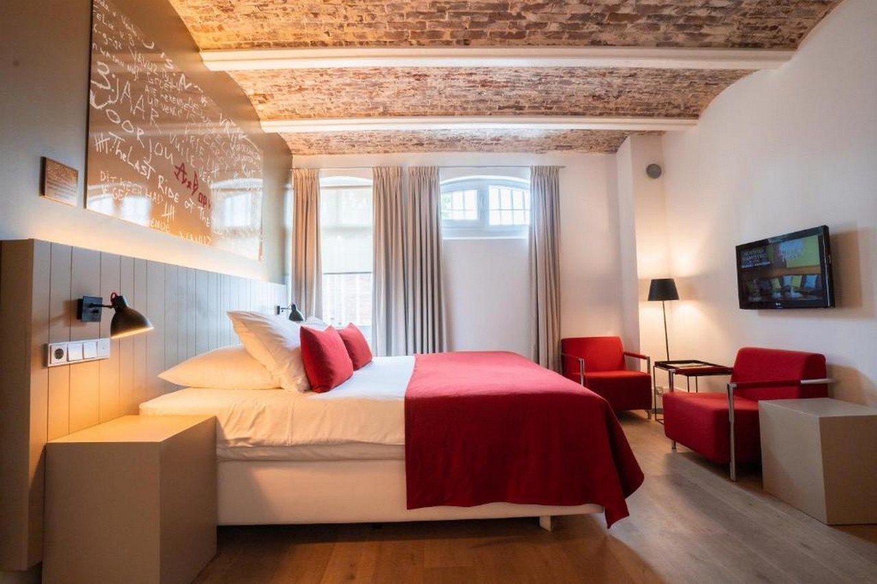 Het Arresthuis Ruremonde Extérieur photo A room at the hotel